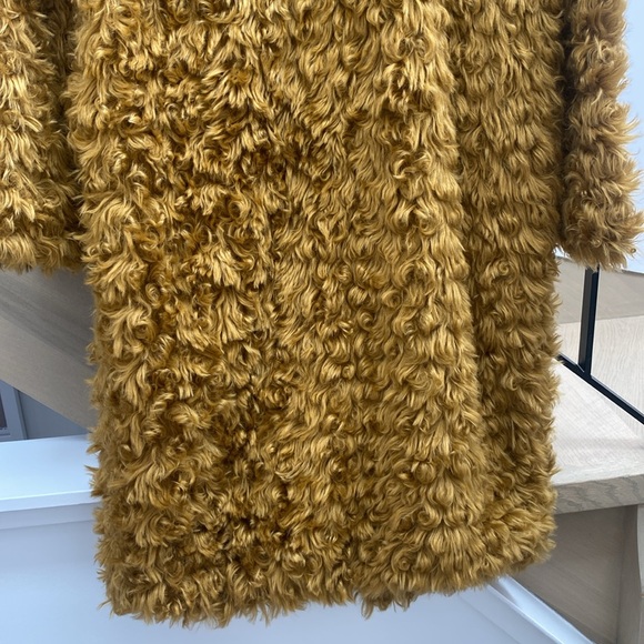 Baum Und Pferdgarten Faux Fur Coat - Picture 5 of 5